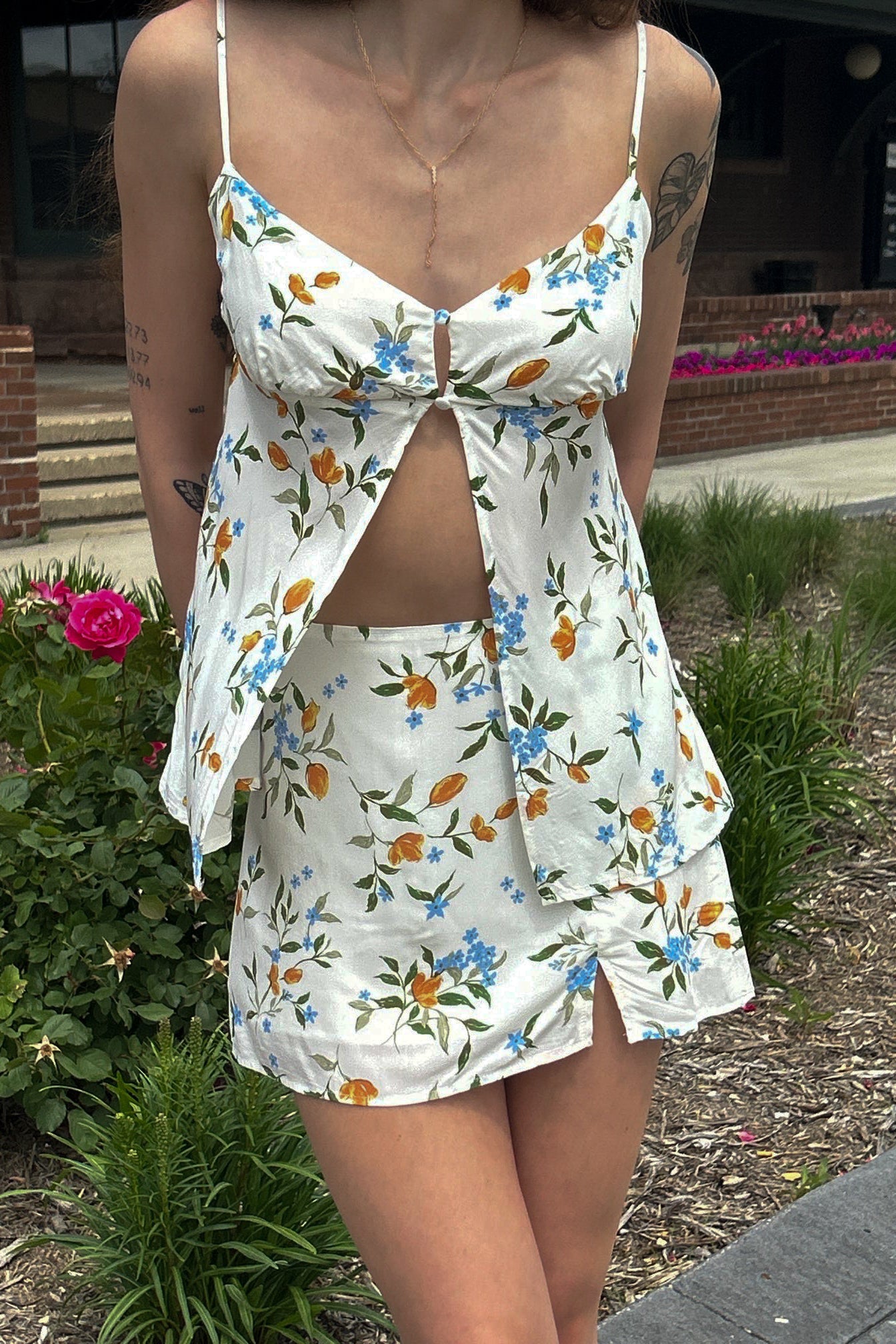 Bri Set Top