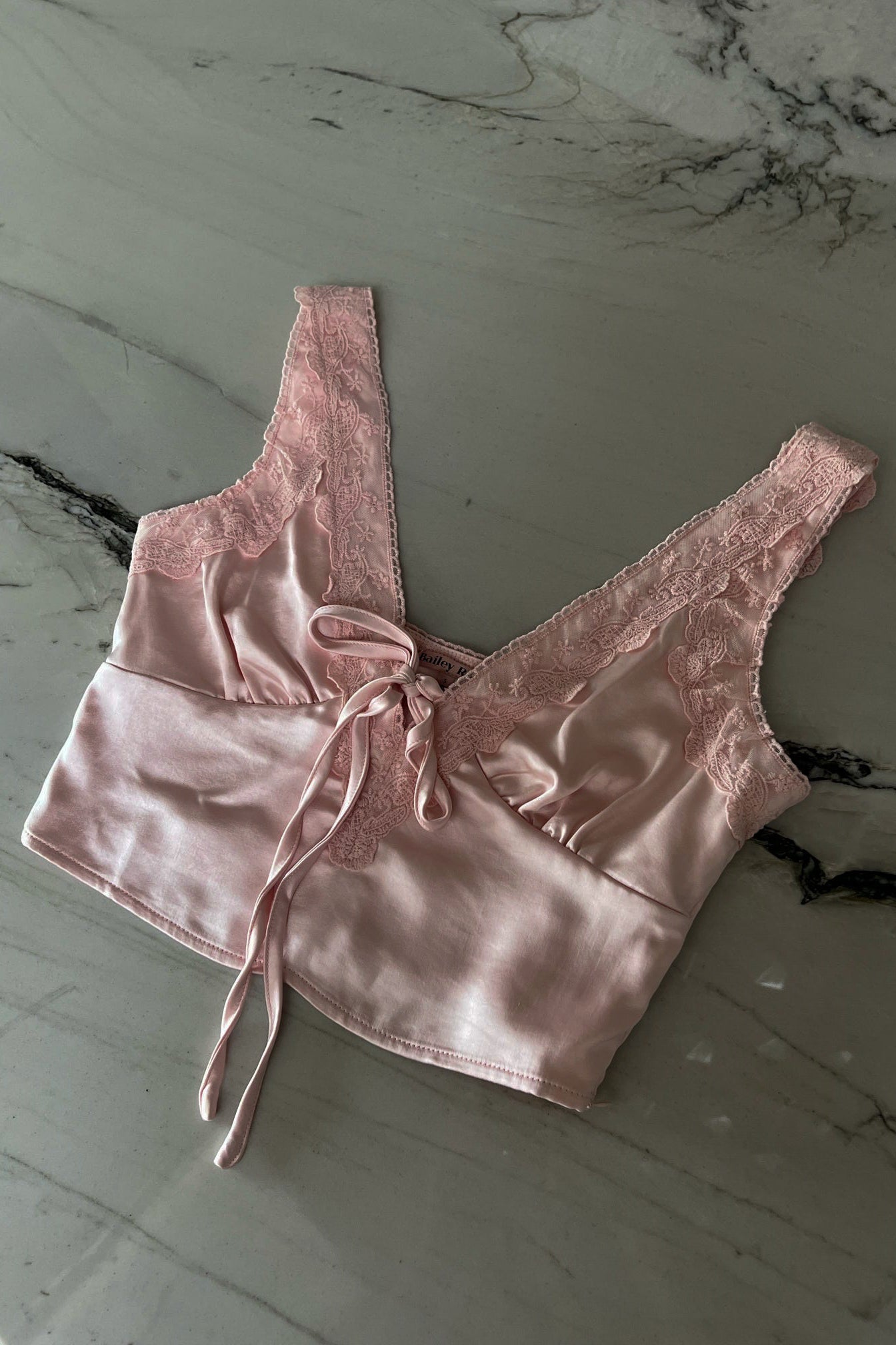 Bri Set Top