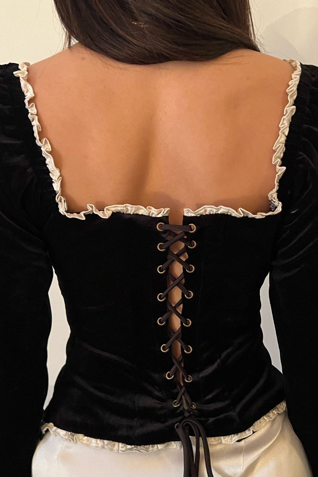 Pointe Top