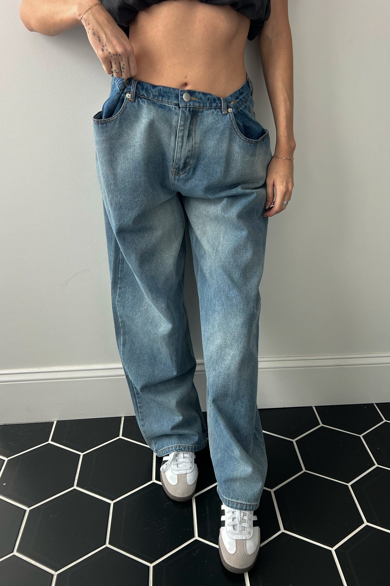 24' Jeans
