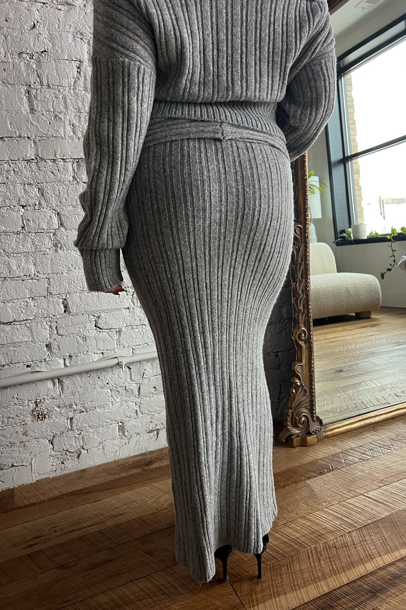 Resolution Set Skirt