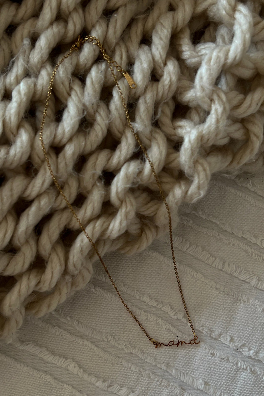 Mama Necklace