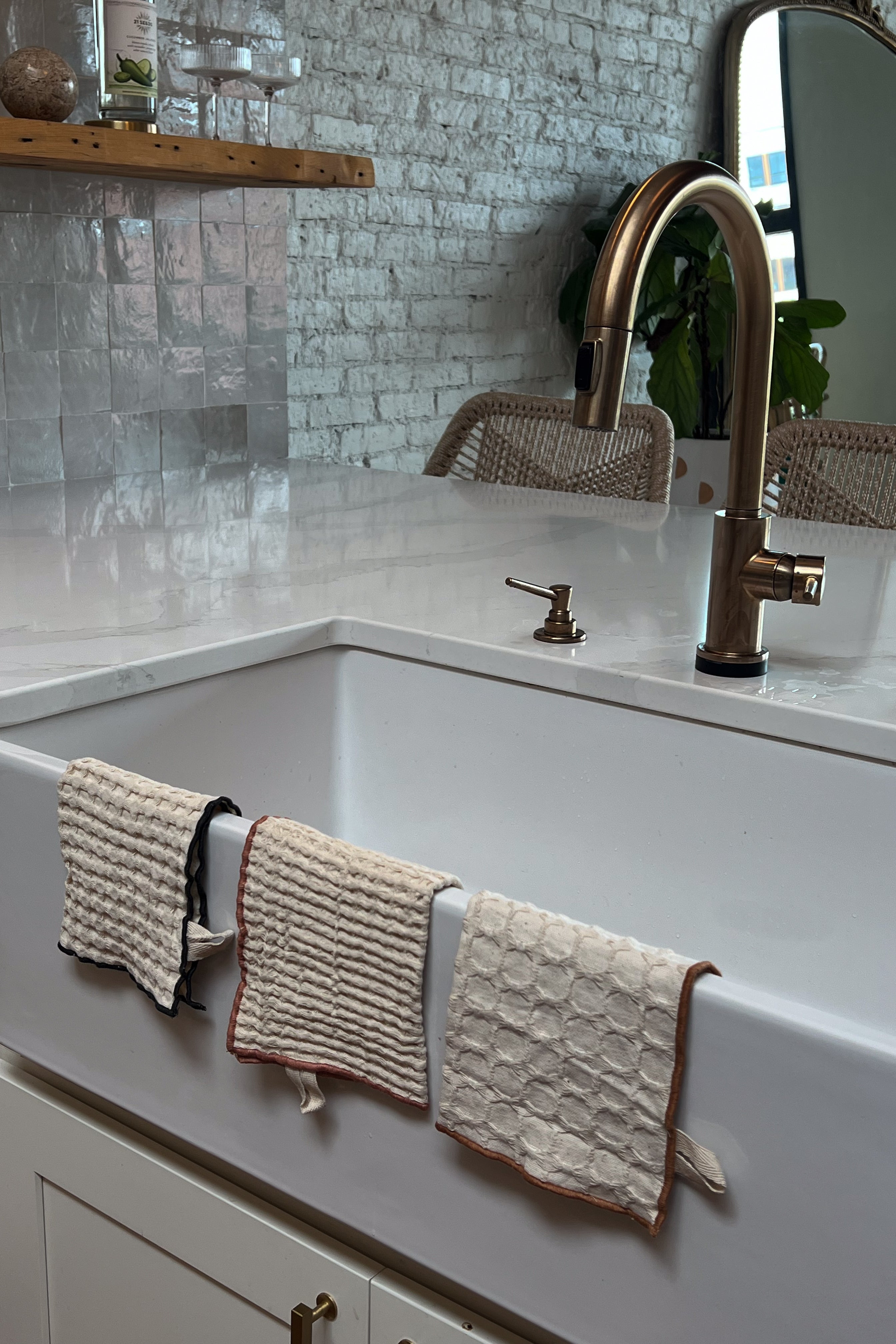Lakes Dish Cloths