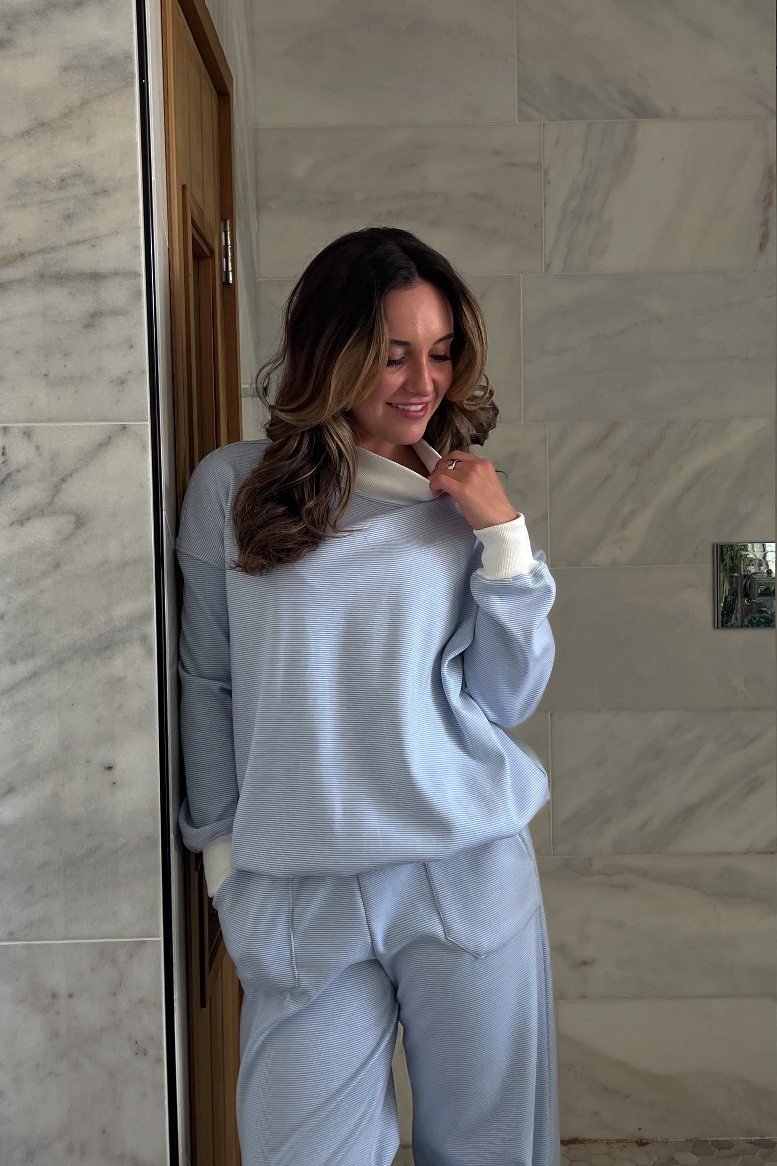 Evans Set Mock Neck Sweatshirt