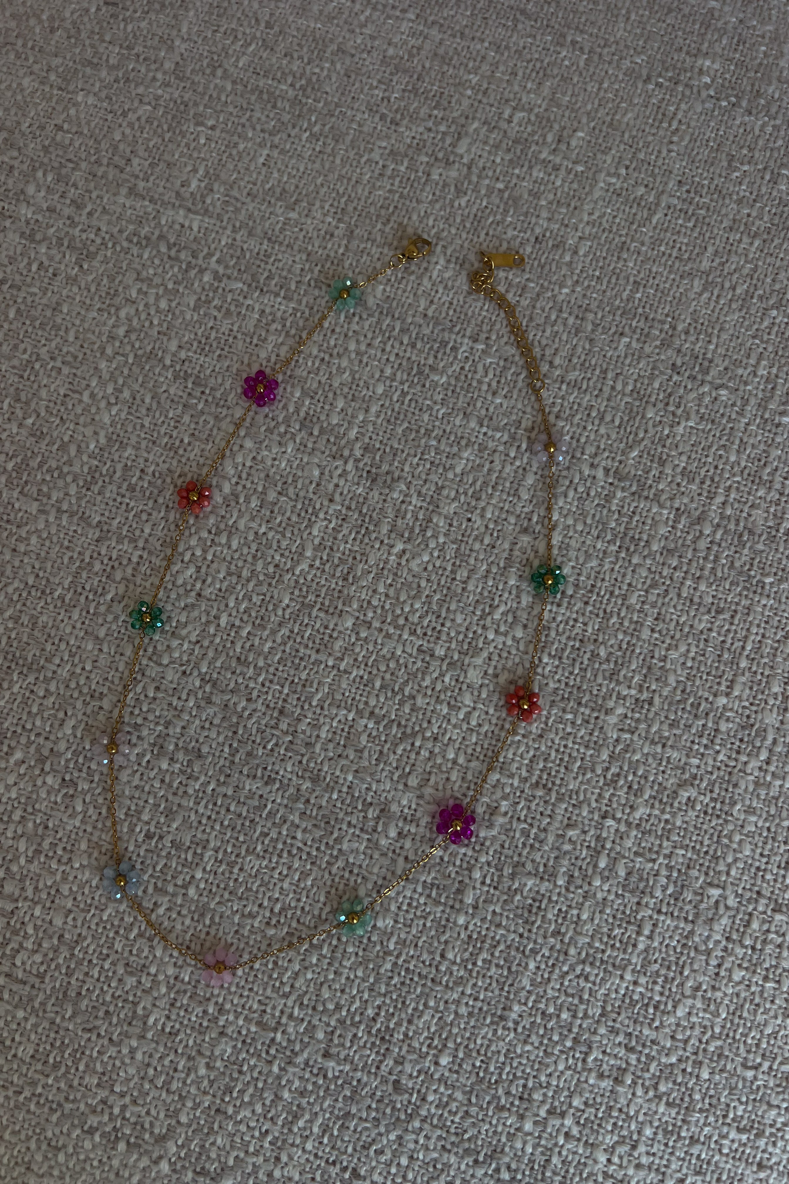 Laroi Necklace
