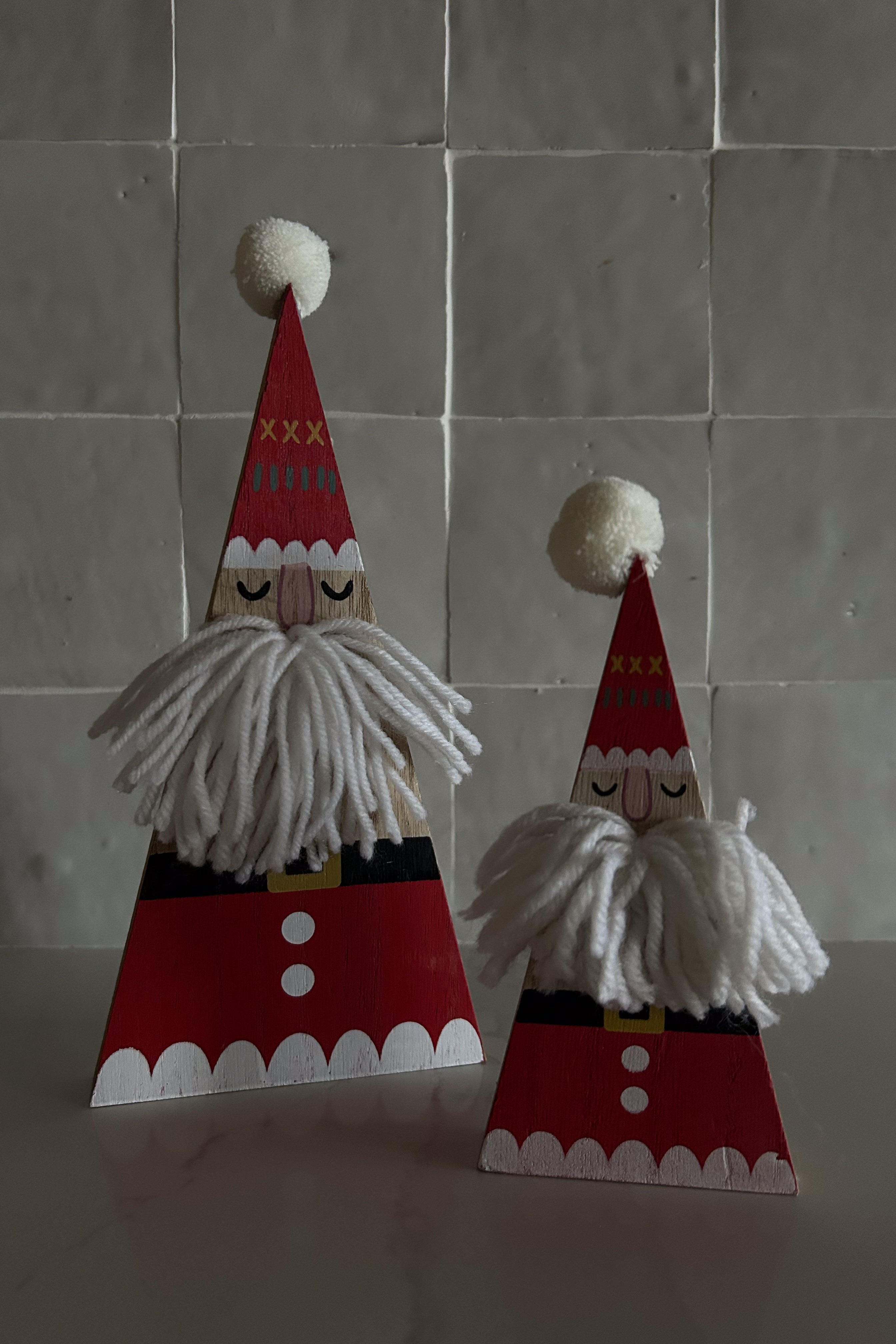 Santa's 5 O'Clock Shadow