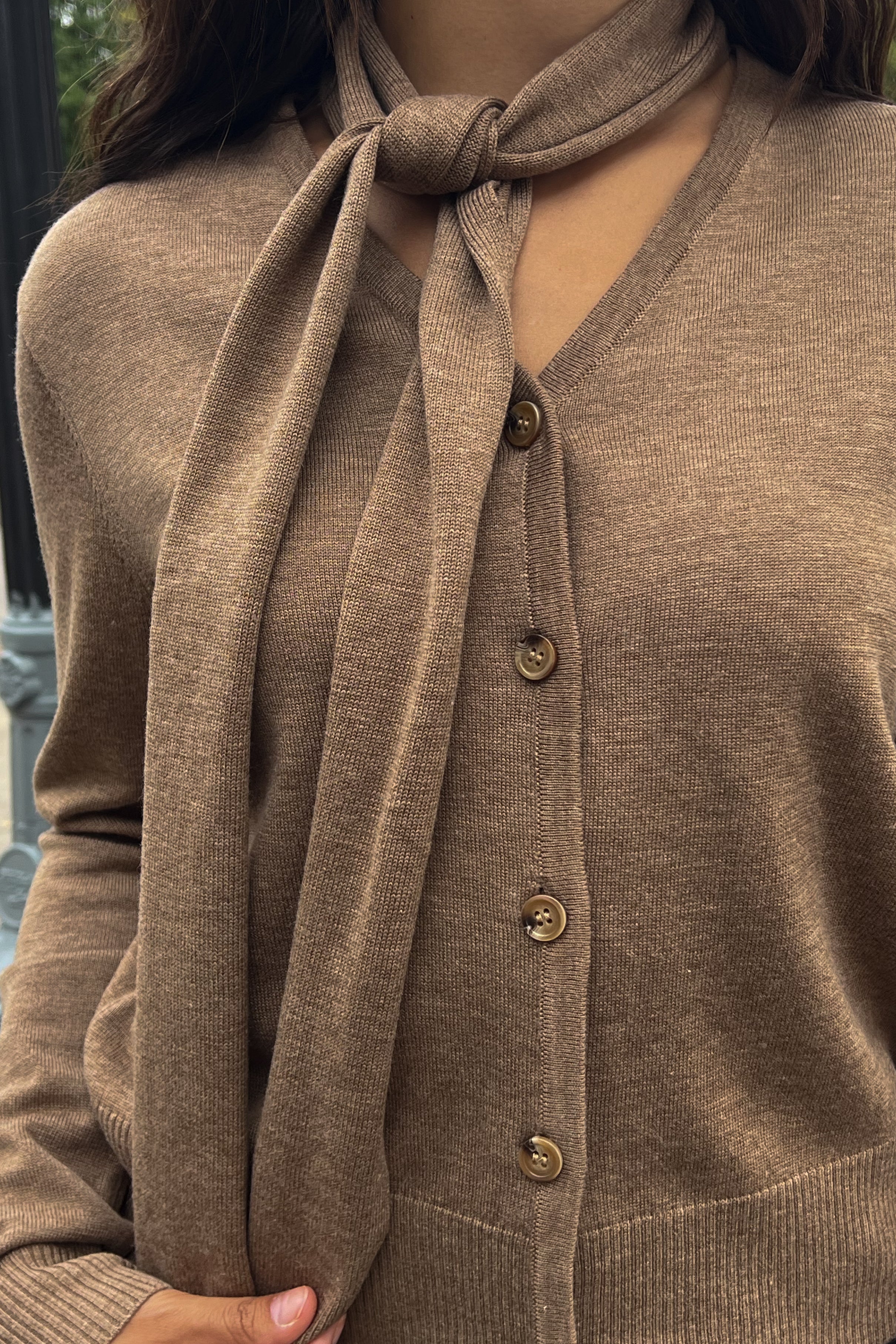 Bails Top