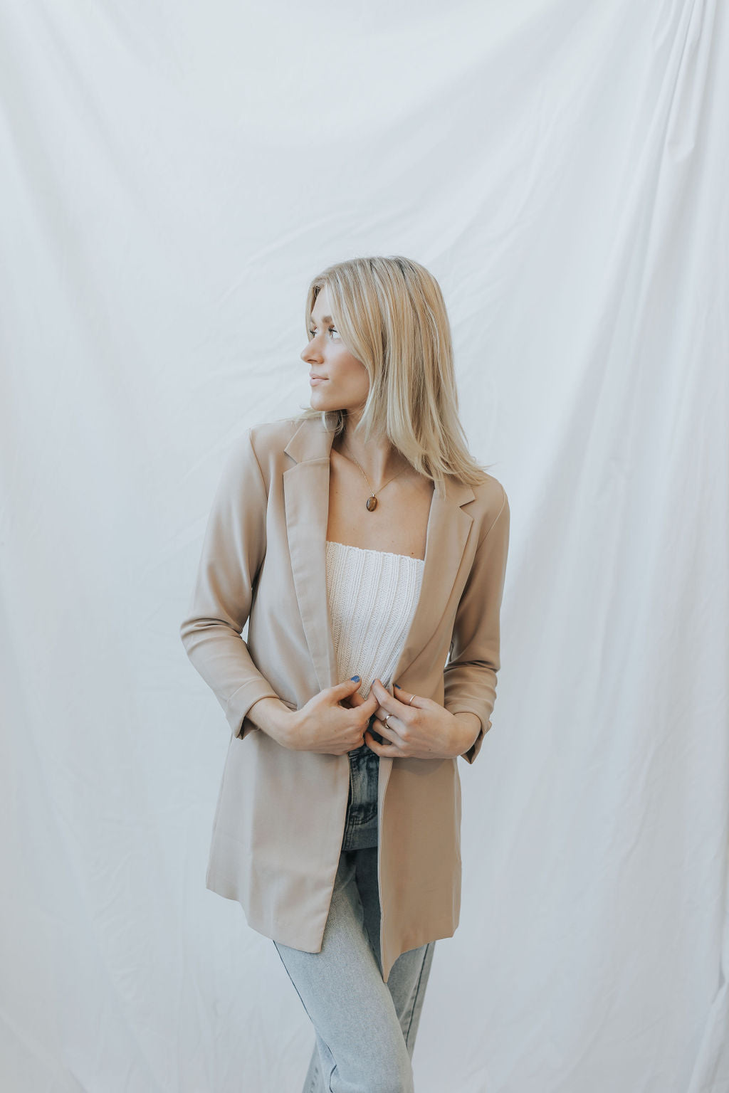 Izzy Blazer - Cropped Sleeve