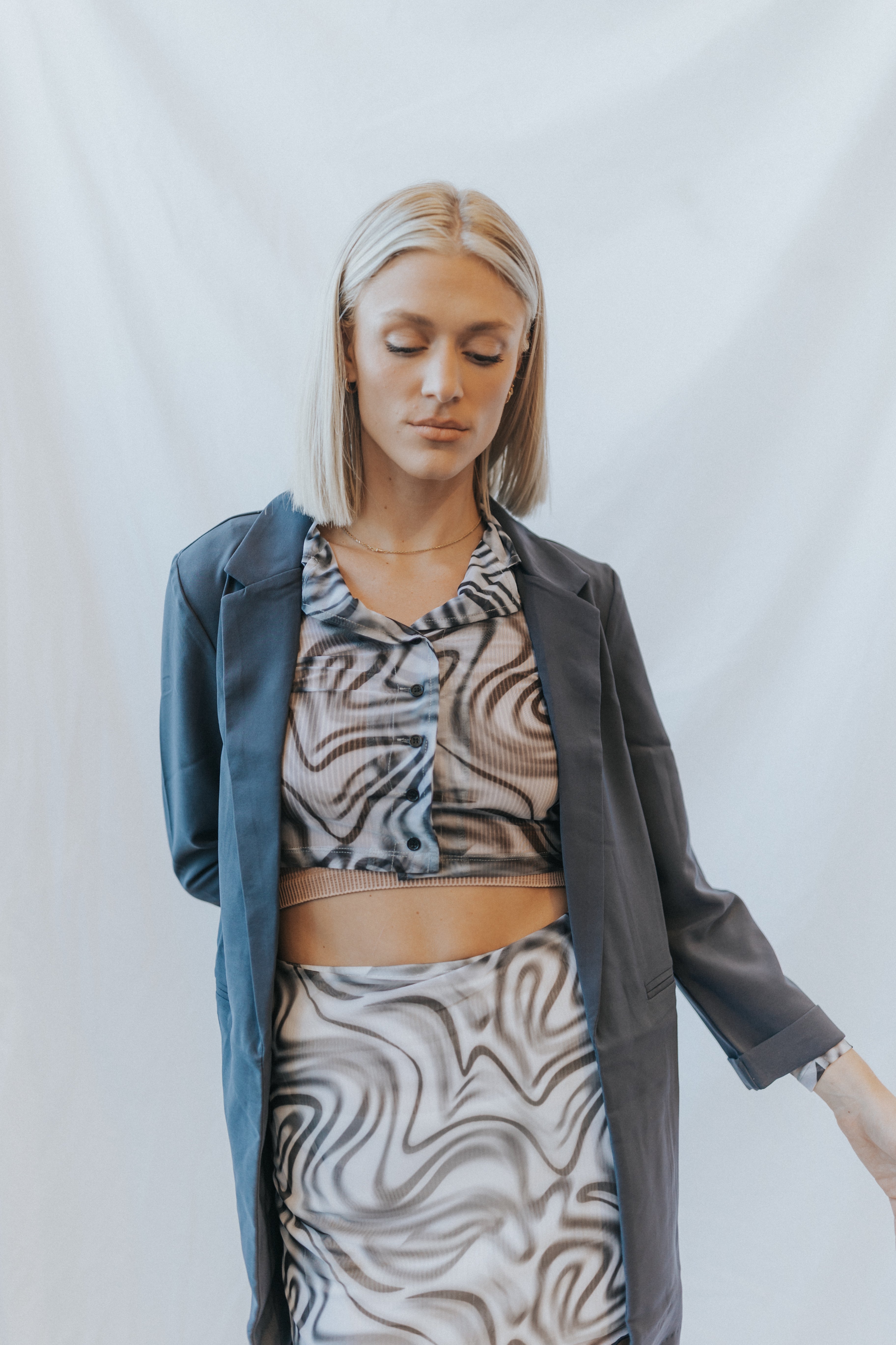 Izzy Blazer - Cropped Sleeve
