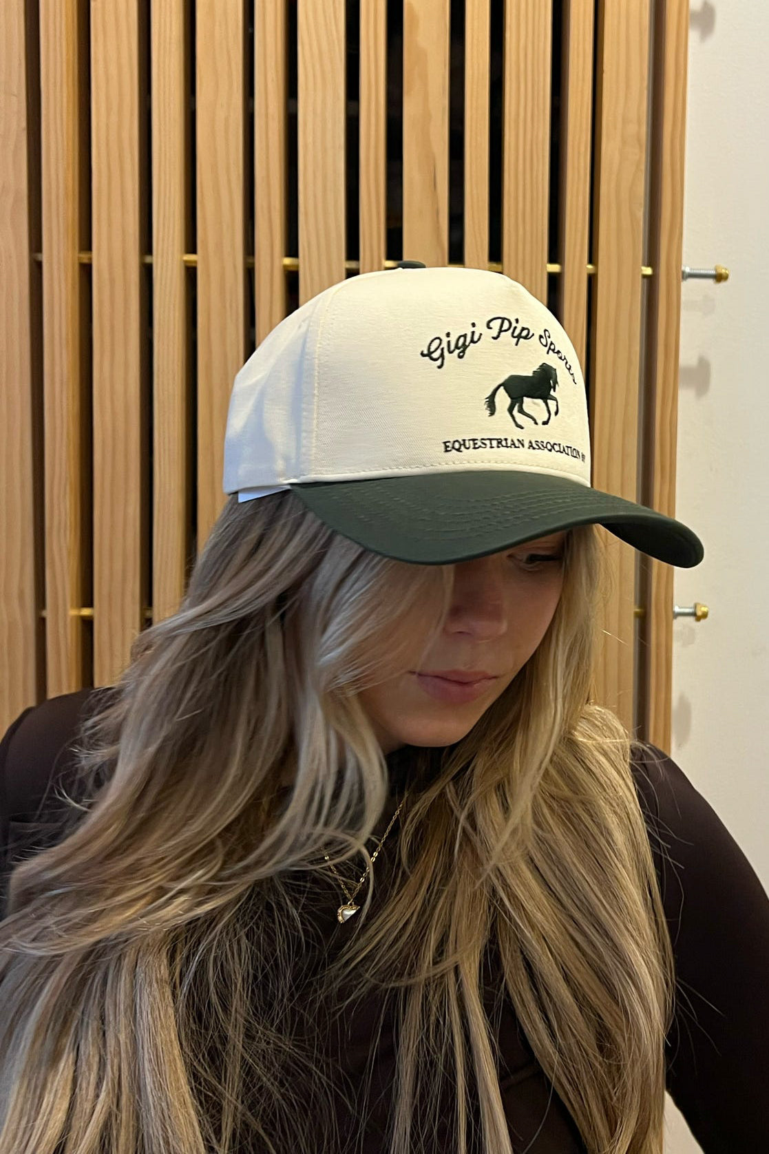 GIGI PIP Sports Trucker