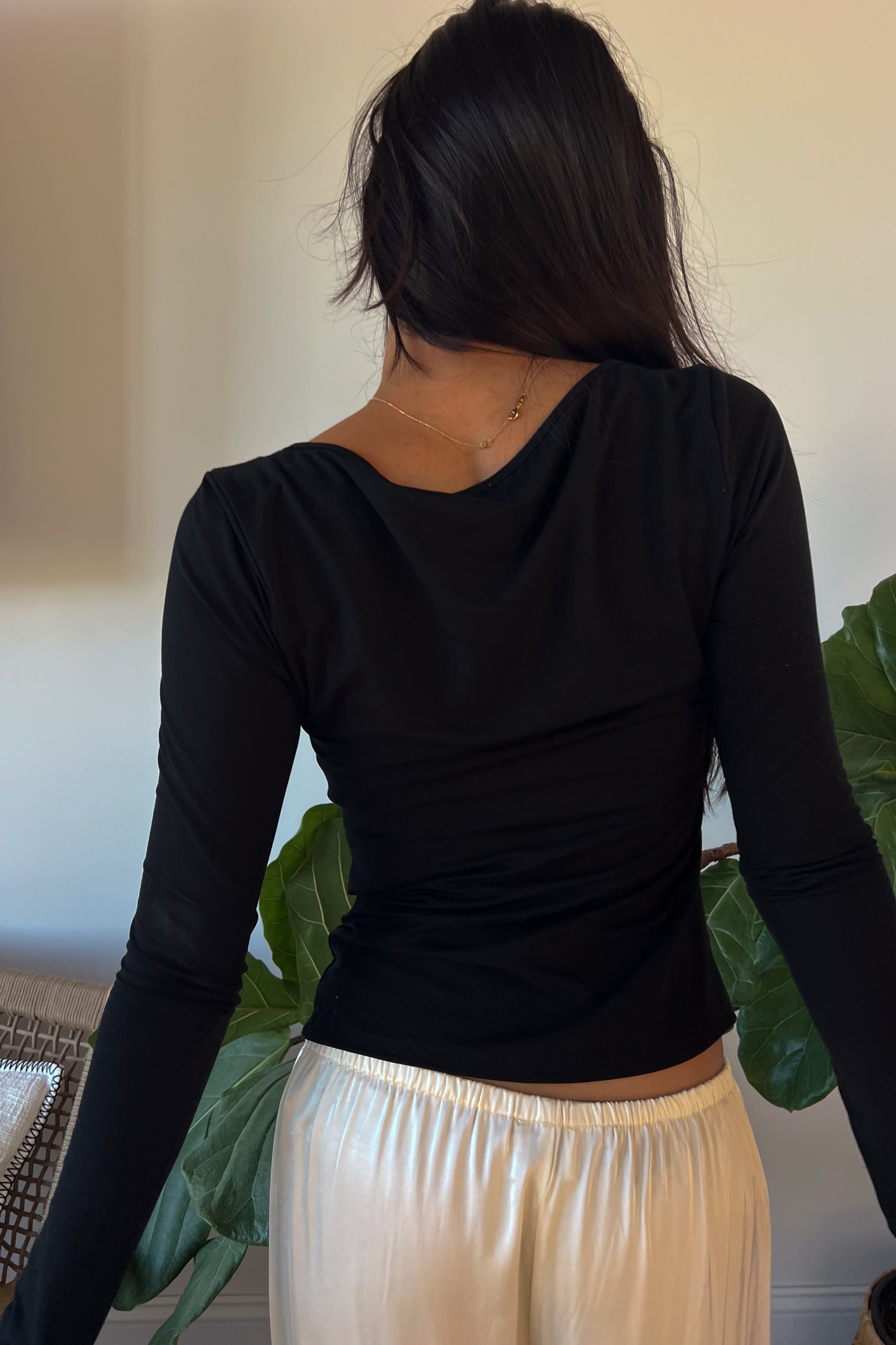 Pivot Top