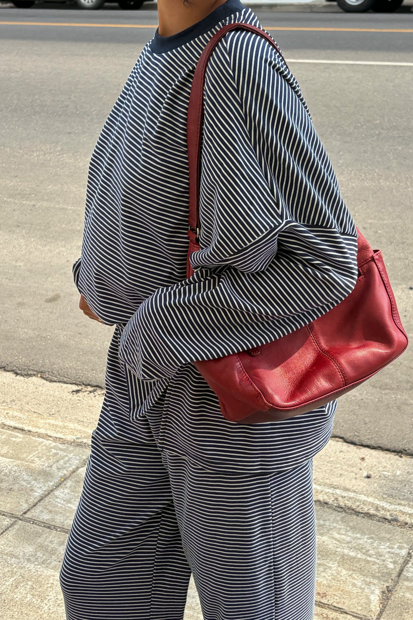 Barton Set Top