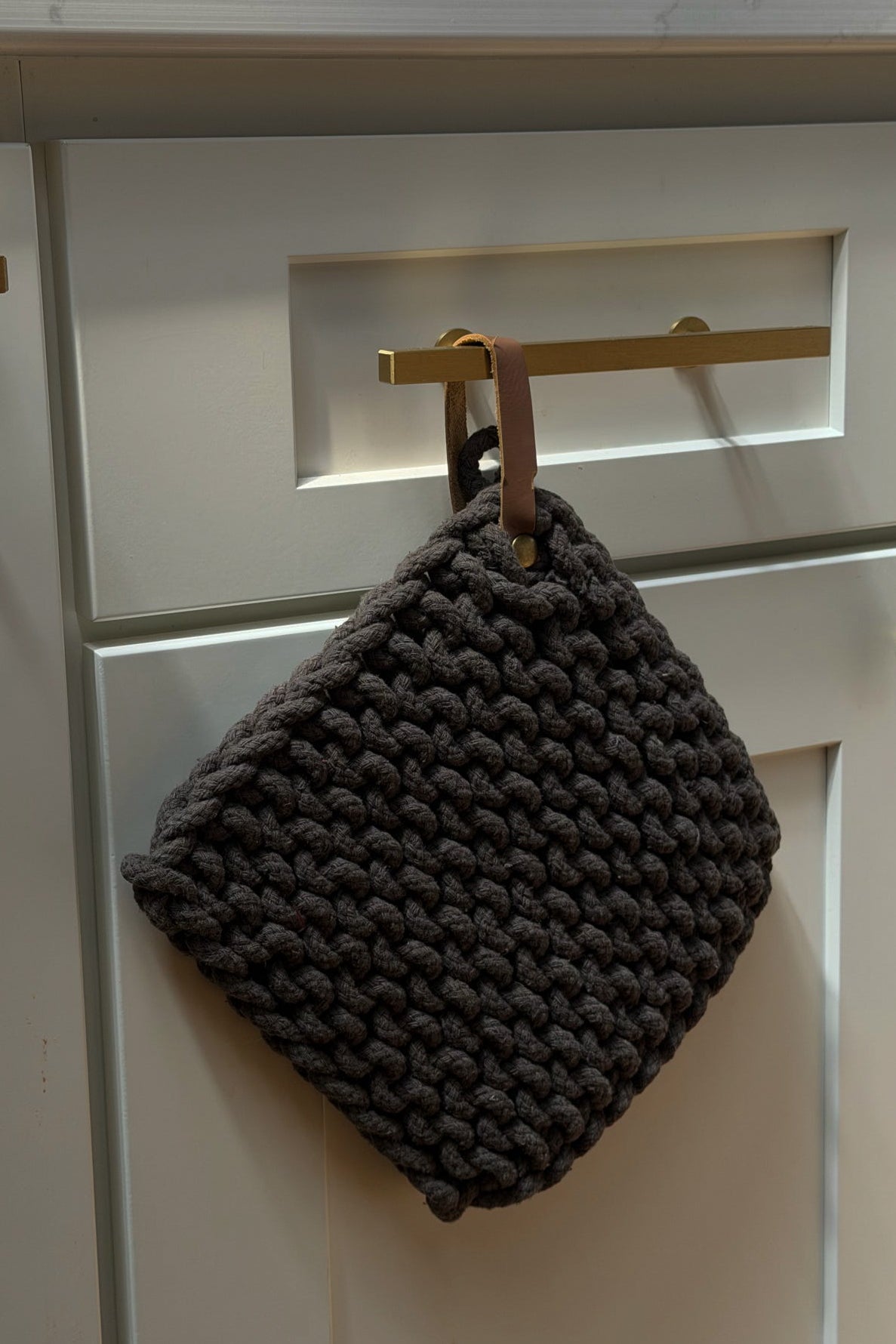 Trad Pot Holder