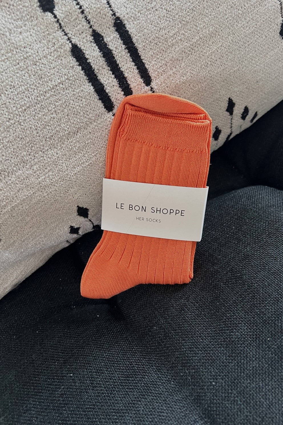 Le Bon - Her Socks