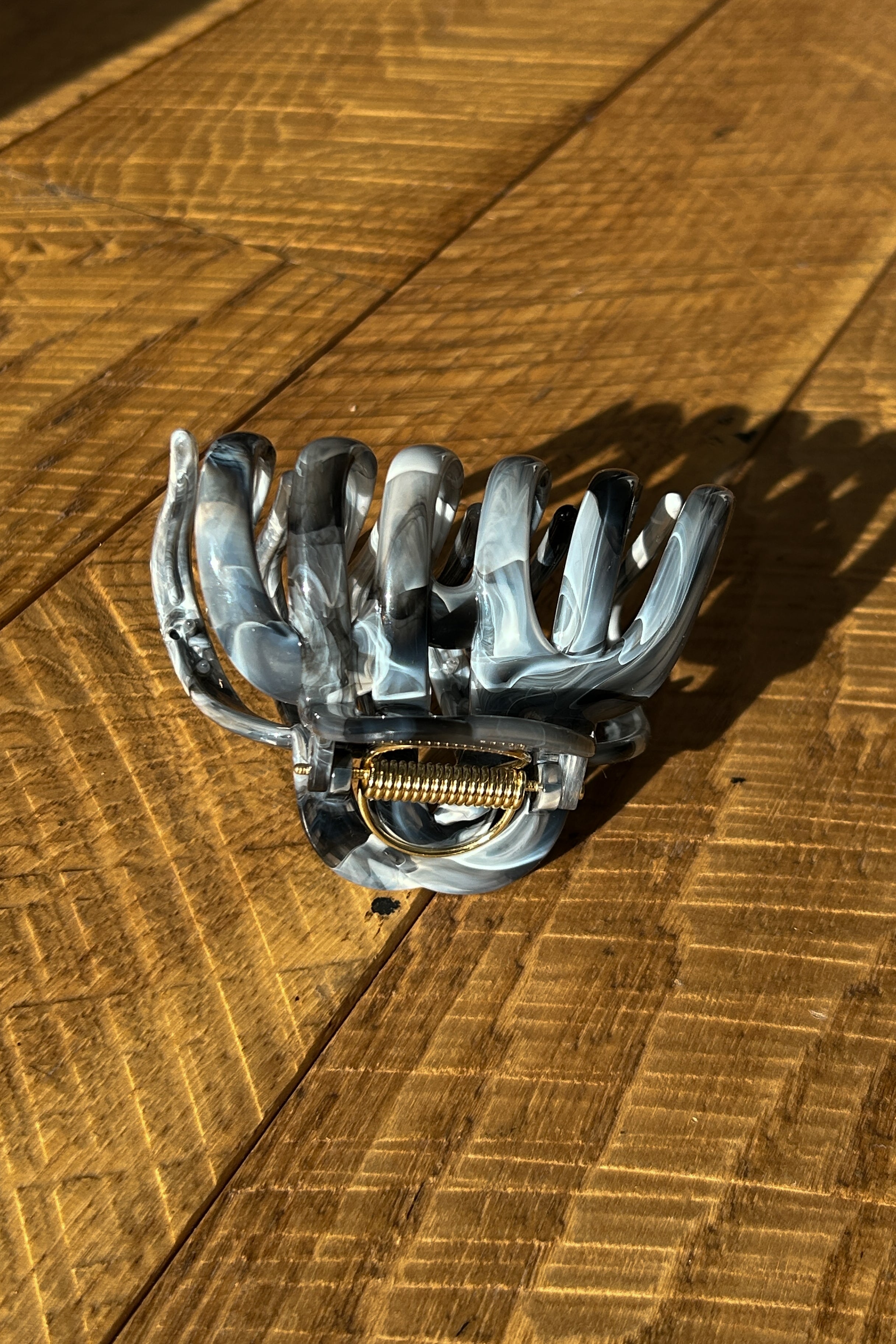 Built to Last Hair Claw Clip