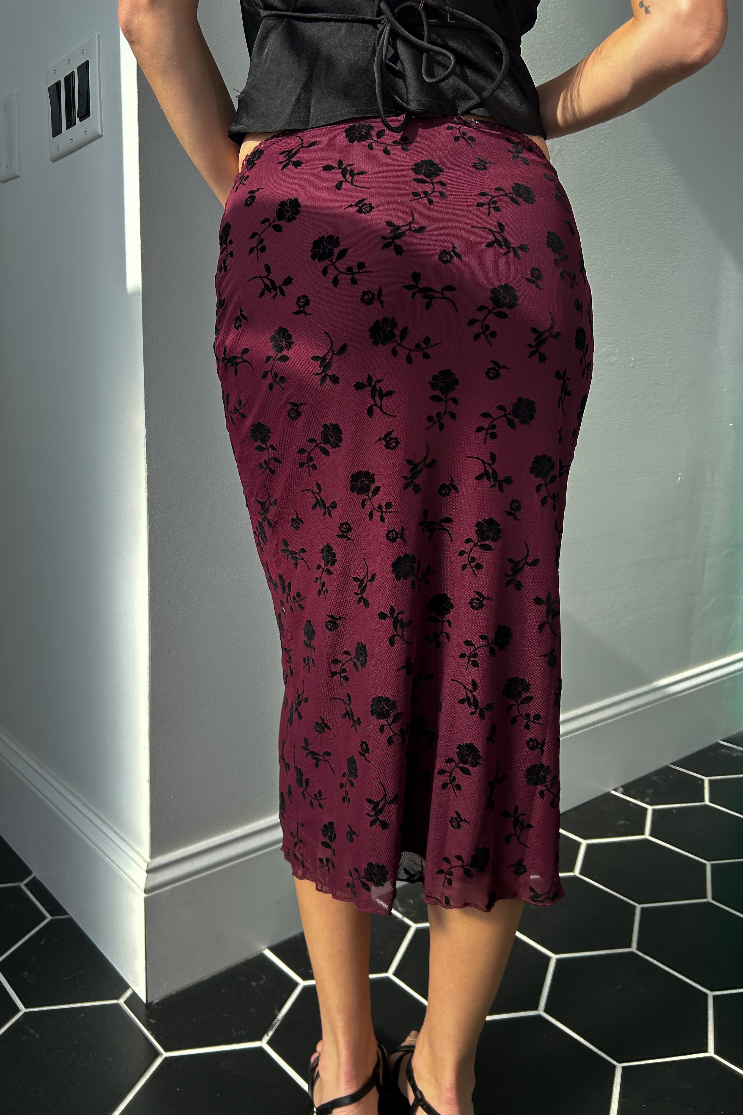 This Kiss Midi Skirt