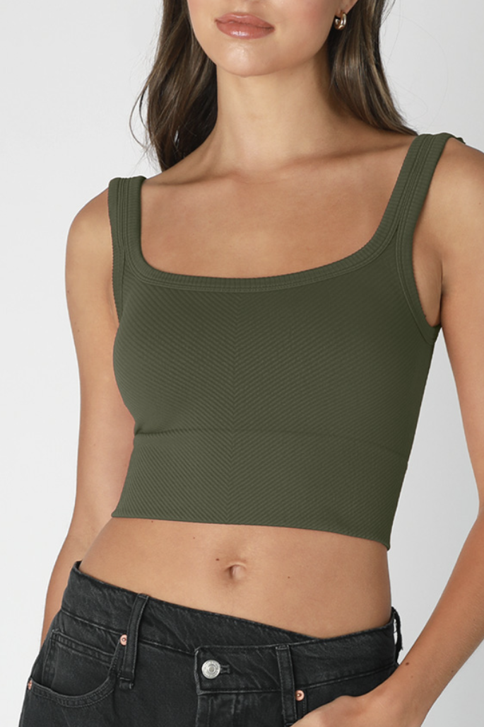 LuLu Basic Crop Top